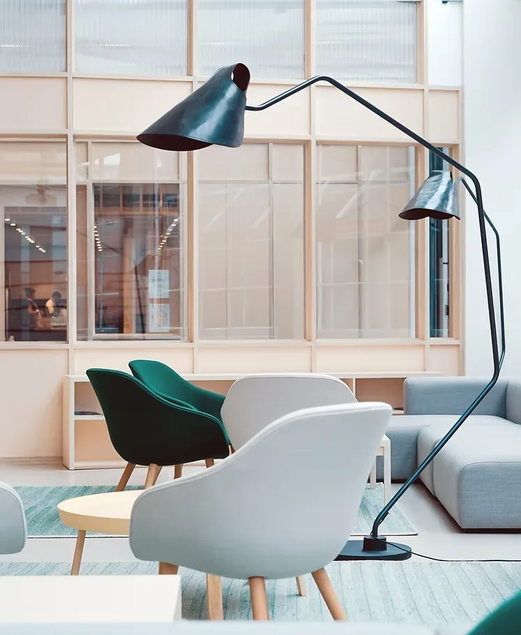 Clean, thoughtfully prepared space for commercial cleaning